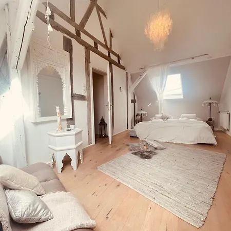 Exklusive Wellnessoase Shambala Grünberg