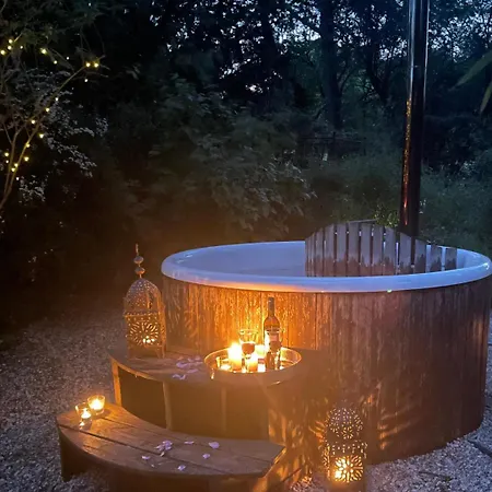 Exklusive Wellnessoase Shambala بيت للعطل