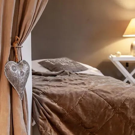 Exklusive Wellnessoase Shambala * Grünberg