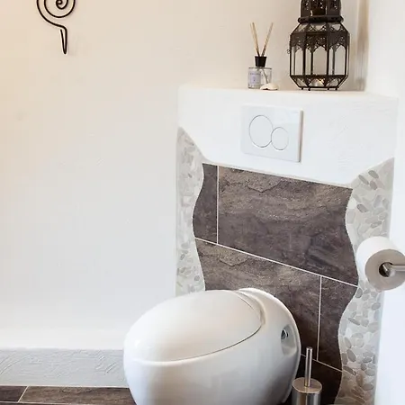 Exklusive Wellnessoase Shambala بيت للعطل